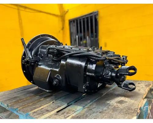 FULLER RT14609A Transmission Assembly