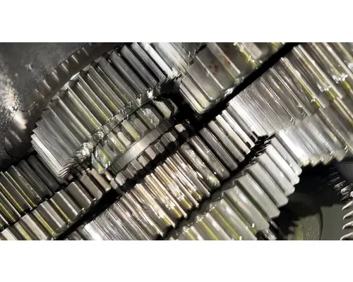 FULLER RT14710B Transmission Assembly