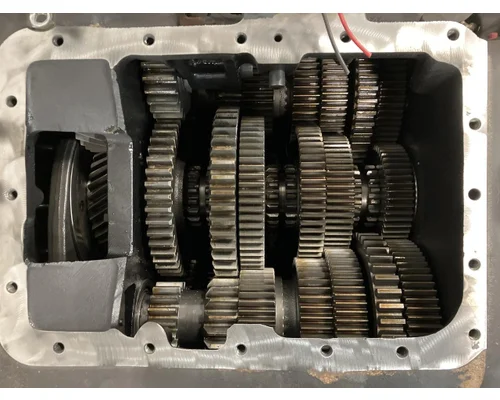 FULLER RT8709B Transmission