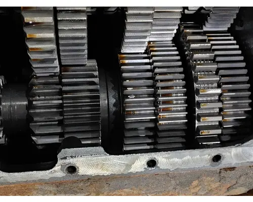 FULLER RTF8709B Transmission Assembly