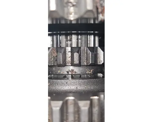 FULLER RTLO16610B Transmission Assembly