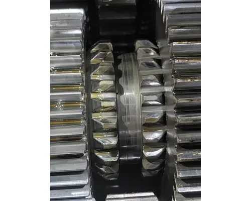 FULLER RTLO16713A Transmission Assembly