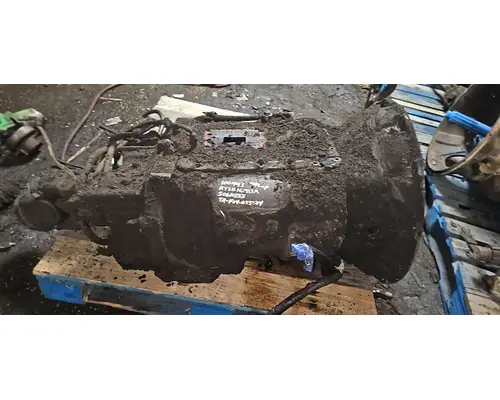 FULLER RTLO16913A Transmission Assembly