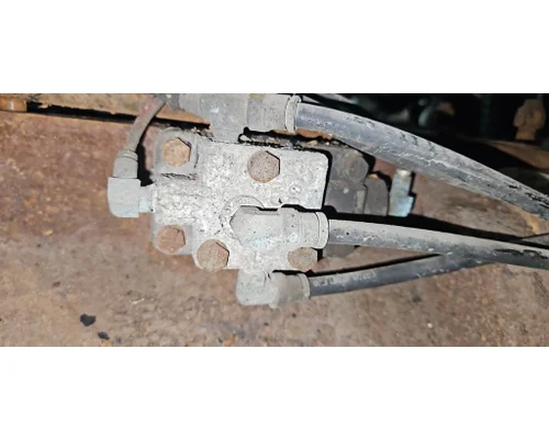 FULLER RTLO16913A Transmission Assembly