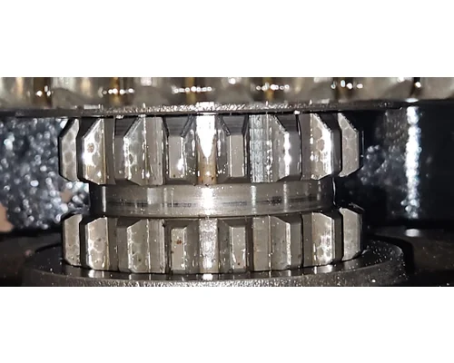 FULLER RTLO16913A Transmission Assembly