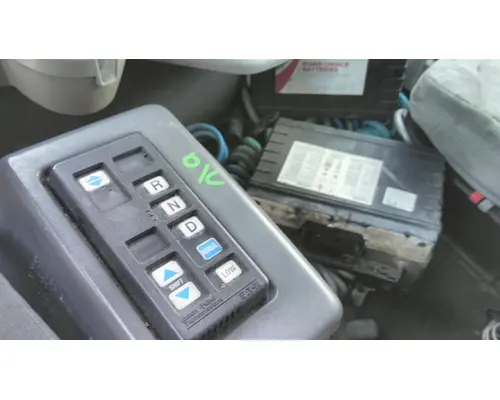 FULLER RTLO16913LDM3 GEAR SHIFTER