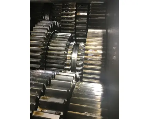 FULLER RTLO18913A Transmission Assembly