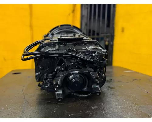 FULLER RTLO18913A Transmission Assembly