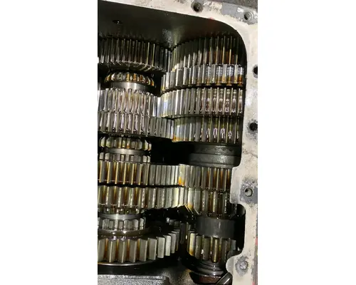 FULLER RTLO18913A Transmission Assembly