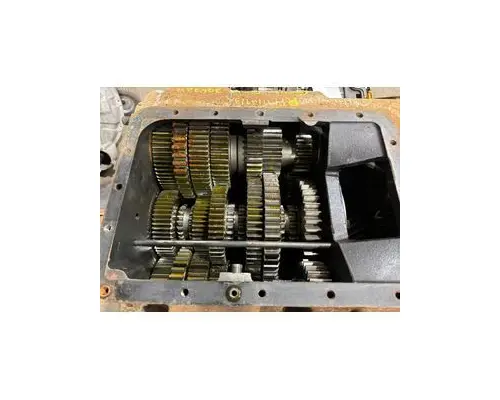 FULLER RTLO18913A Transmission Assembly