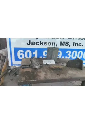 FULLER RTLOF16913A GEAR SHIFTER