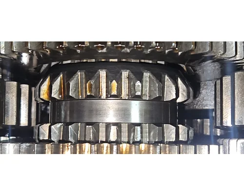 FULLER RTLOF16913A Transmission Assembly