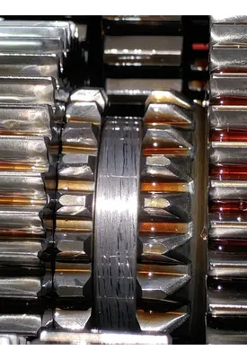 FULLER RTLOF16913A Transmission Assembly