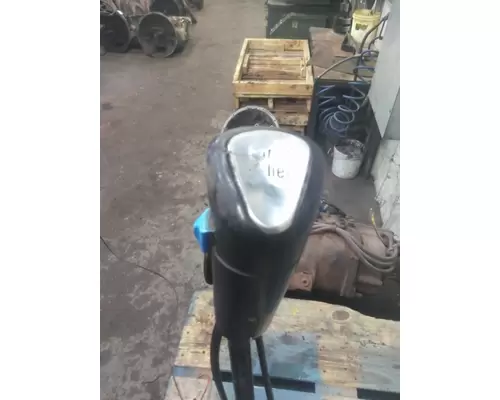 FULLER RTO14908LL GEAR SHIFTER