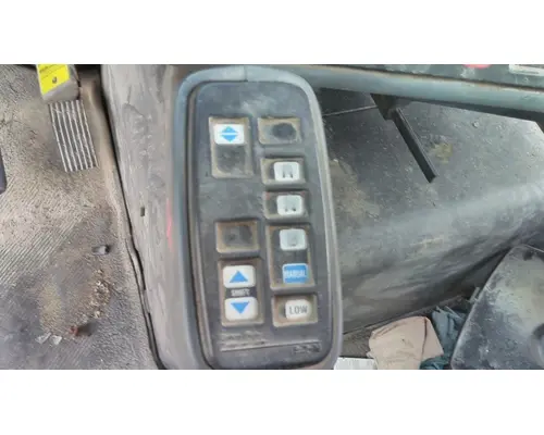 FULLER RTO14910BDM3 GEAR SHIFTER