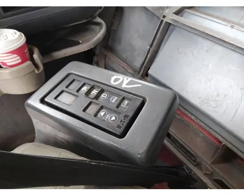 FULLER RTO16910BDM3 GEAR SHIFTER