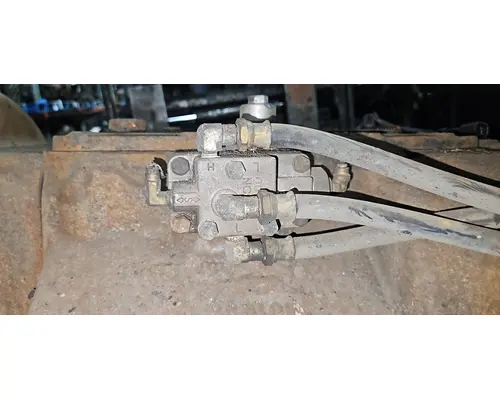 FULLER RTX14609B Transmission Assembly