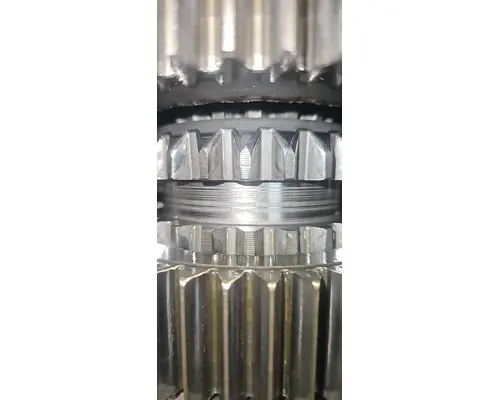 FULLER RTX14609B Transmission Assembly