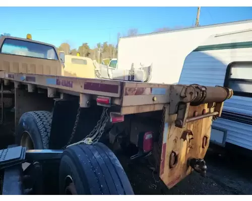 Flatbeds 13 Box  Bed