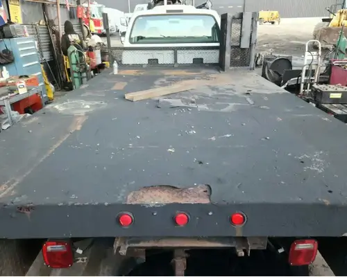 Flatbeds 14FT Box  Bed