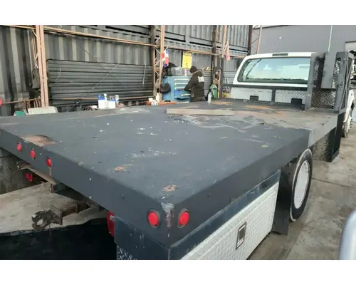 Flatbeds 14FT Box  Bed