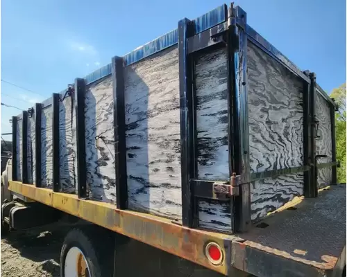 Flatbeds 14FT Box  Bed