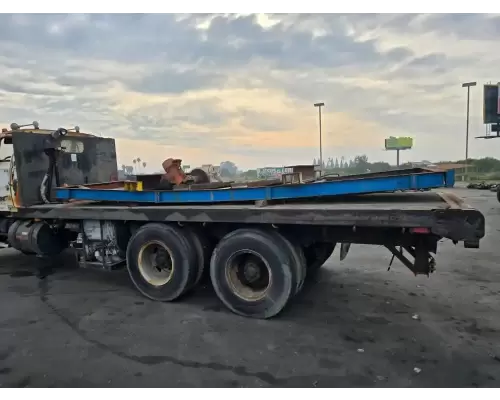 Body / Bed Flatbeds 20'L x 8'W Garabedian Equipment Company