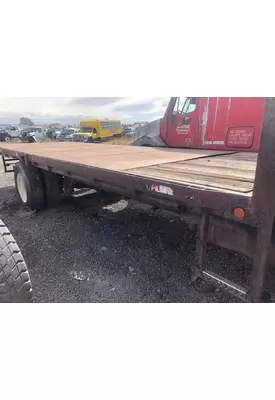 Flatbeds 24 FOOT Body / Bed