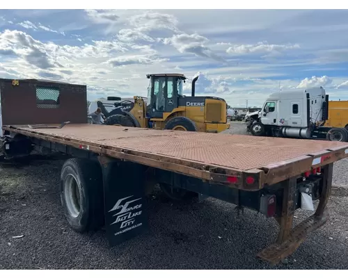 Flatbeds 24 FOOT Body  Bed