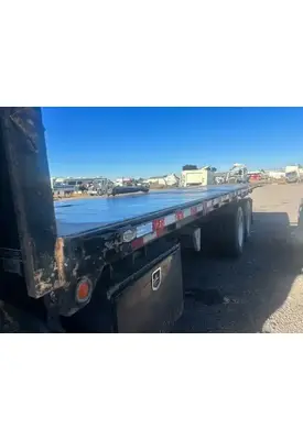 Flatbeds 24 FOOT Body / Bed
