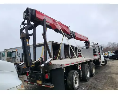 Flatbeds 25 FT Box  Bed