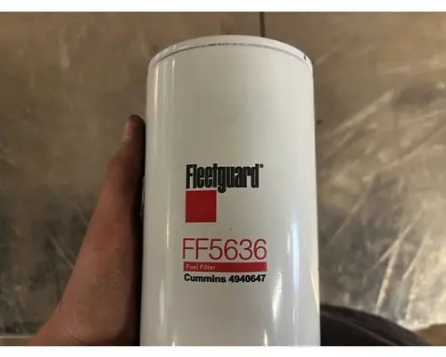 Filter / Water Separator FLEETGUARD FUEL FILTER Vriens Truck Parts