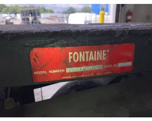 Fontaine SL7FMA-D69-2 Fifth Wheel