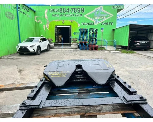 Fifth Wheel FONTAINE SL6AWB-D411-2 4-trucks Enterprises LLC