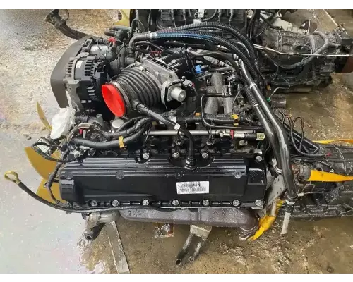 Ford 6.8L V-10 Engine Assembly