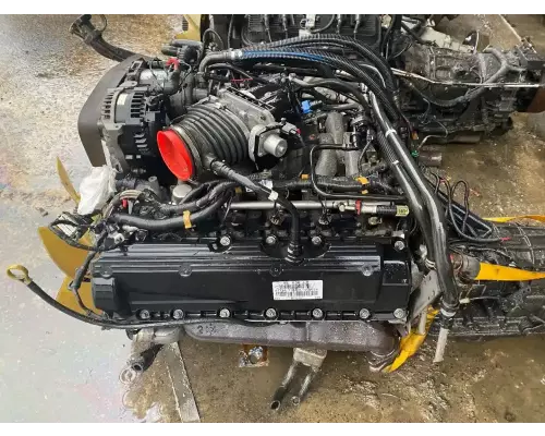 Ford 6.8L V-10 Engine Assembly