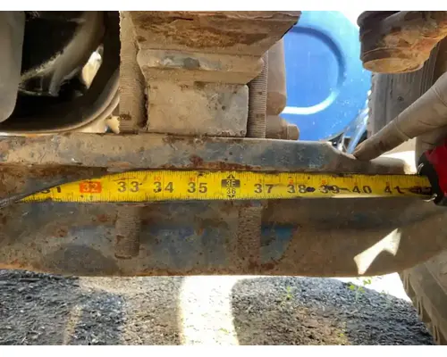 Ford 8000 Axle Assy, Fr (4WD)
