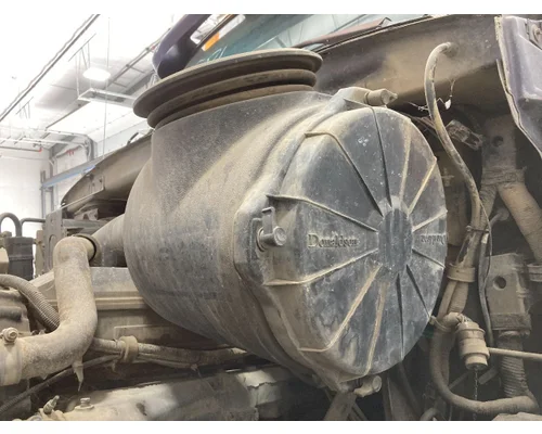 Ford A9513 Air Cleaner