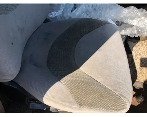Ford A9513 Seat (non-Suspension)