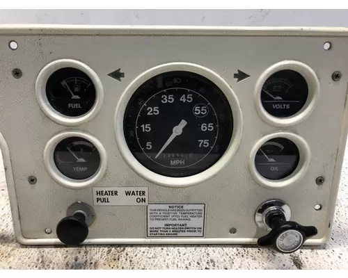 Ford B700 Instrument Cluster