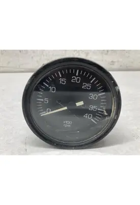Ford C600 Instrument Cluster
