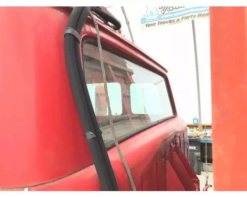 Back Glass Ford C8000 Vander Haags Inc Cb