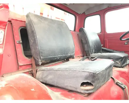 Seat, Front Ford C8000 Vander Haags Inc Cb
