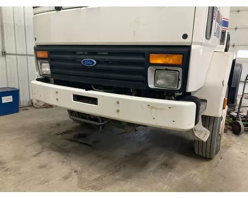 Ford CF7000 Bumper Assembly, Front