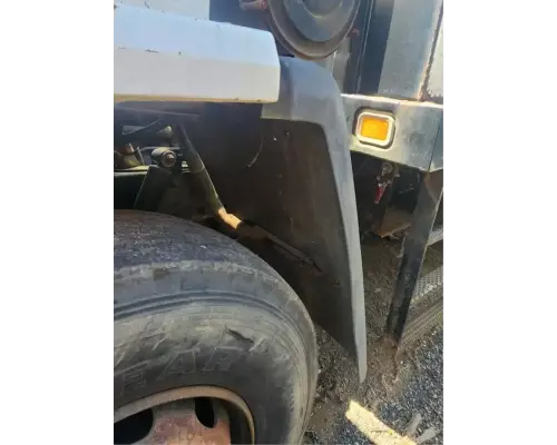 Ford CF7000 Fender Extension