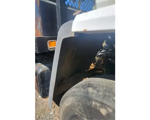 Ford CF7000 Fender Extension