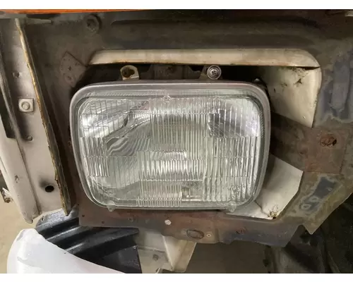 Ford CF7000 Headlamp Assembly