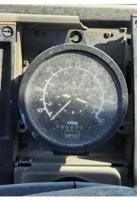 Ford CF7000 Instrument Cluster