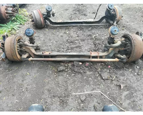 Ford CL9000 Axle Beam (Front)