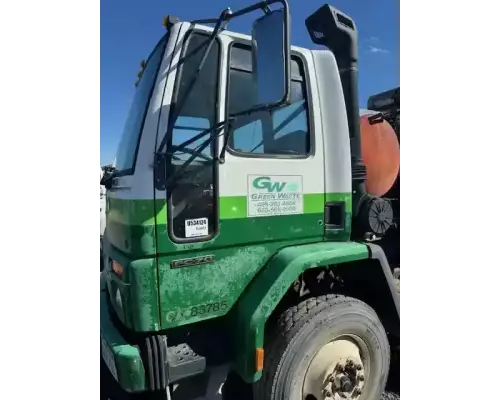 Ford Cargo Mirror (Side View)